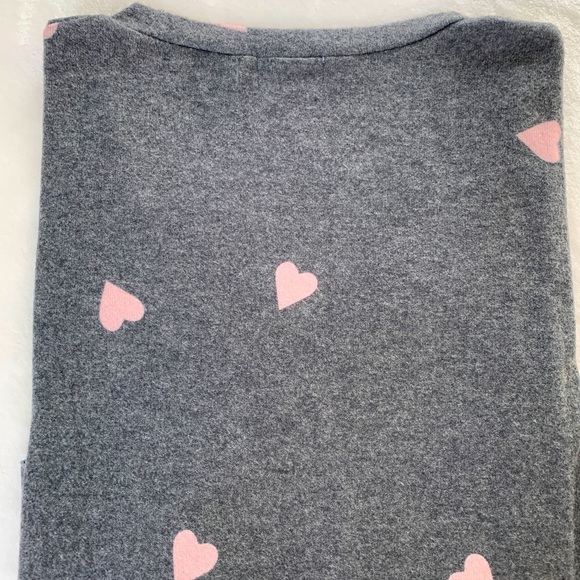 LNA V-neck Sweater - Picture 5 of 5